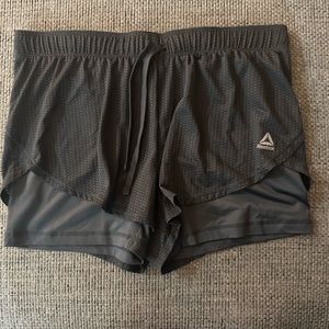 Women’s Reeboks Running Shorts Size L